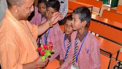 Photo of राज्यपाल व मुख्यमंत्री का मिला संग, बच्चों के चेहरे का खिला रंग