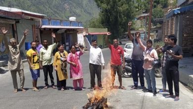 Photo of कांग्रेसियों ने फूंका भाजपा सरकार का पुतला