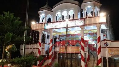 Photo of श्रीकृष्ण जन्माष्टमी पर सजे मुरादाबाद के मंदिर, देखिए तस्वीरें