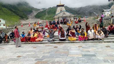 Photo of देवस्थानम बोर्ड के खिलाफ कई तीर्थ पुरोहितो का त्यागपत्र