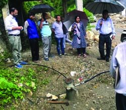Photo of जल संस्थान की टीम ने किया आपदा प्रभावित क्षेत्र का दौरा