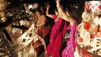 Photo of यूपी सरकार की नई गाइडलाइन जारी, शादी और अन्य कार्यक्रमों में अब 100 लोग ले सकेंगे हिस्सा